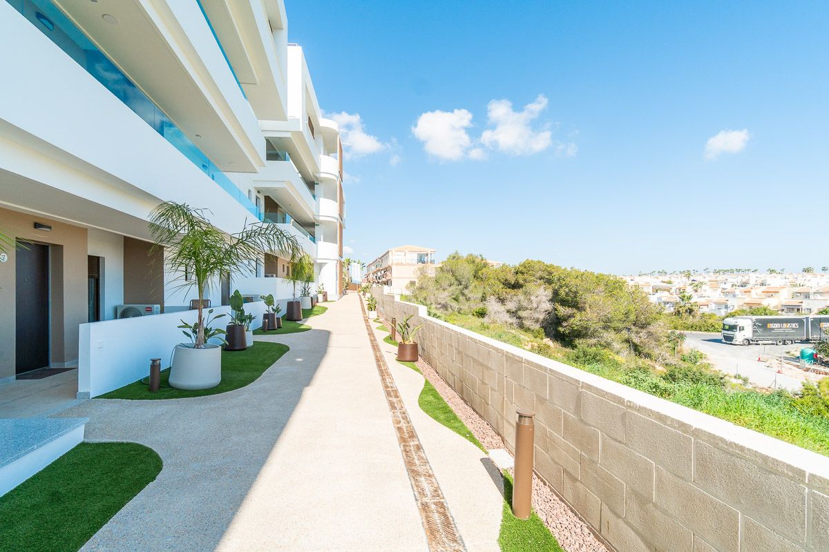 Living area in 3-bedroom apartment, Orihuela Costa