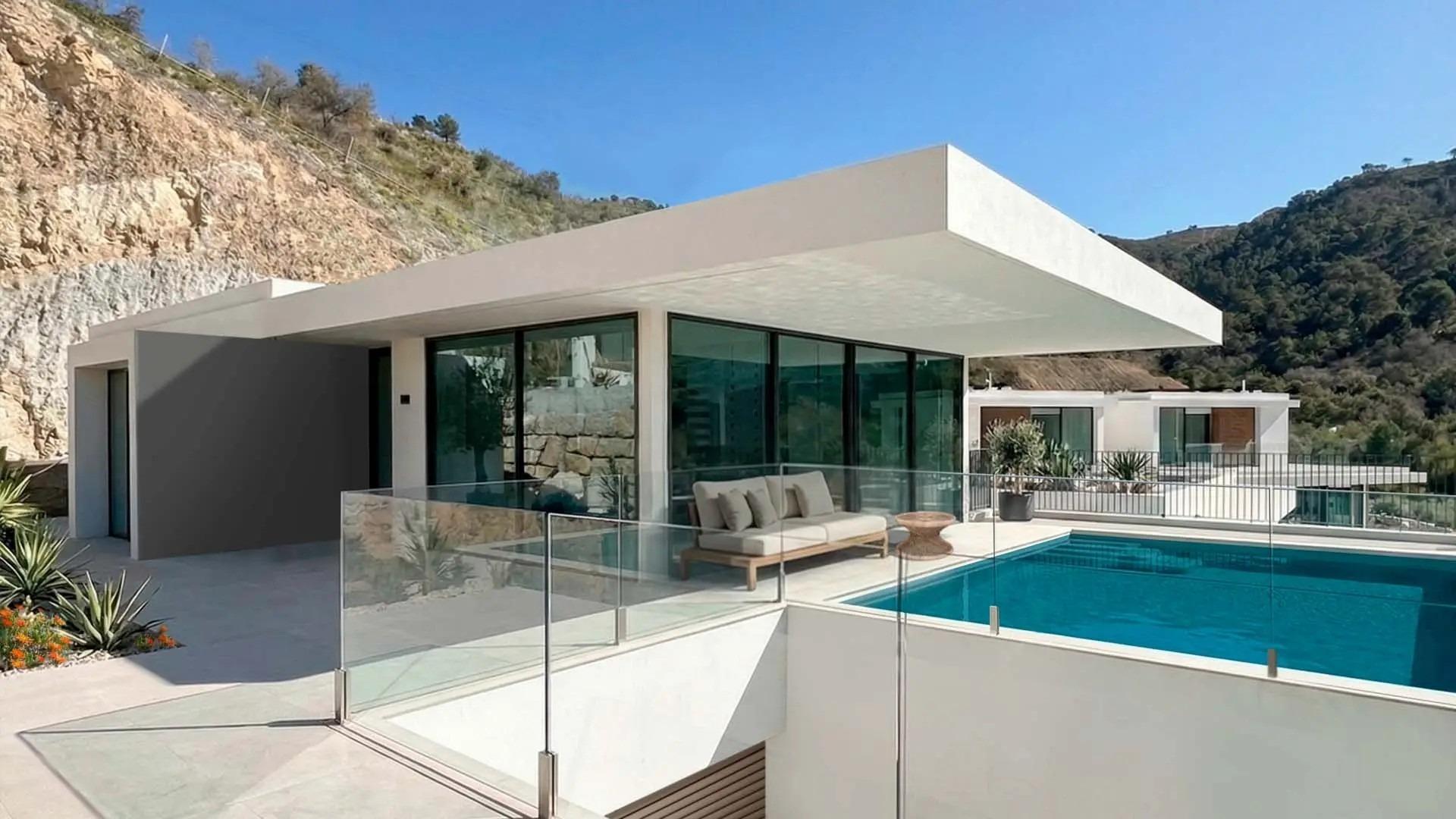 Villa for sale in Rincón de Loix, Benidorm - exterior view of new-build villa with private pool and garden