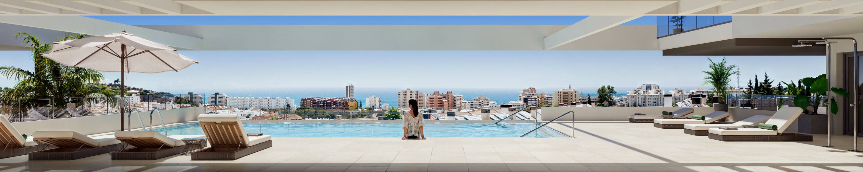 Community gym with exercise equipment, new-build complex, Los Boliches, Fuengirola