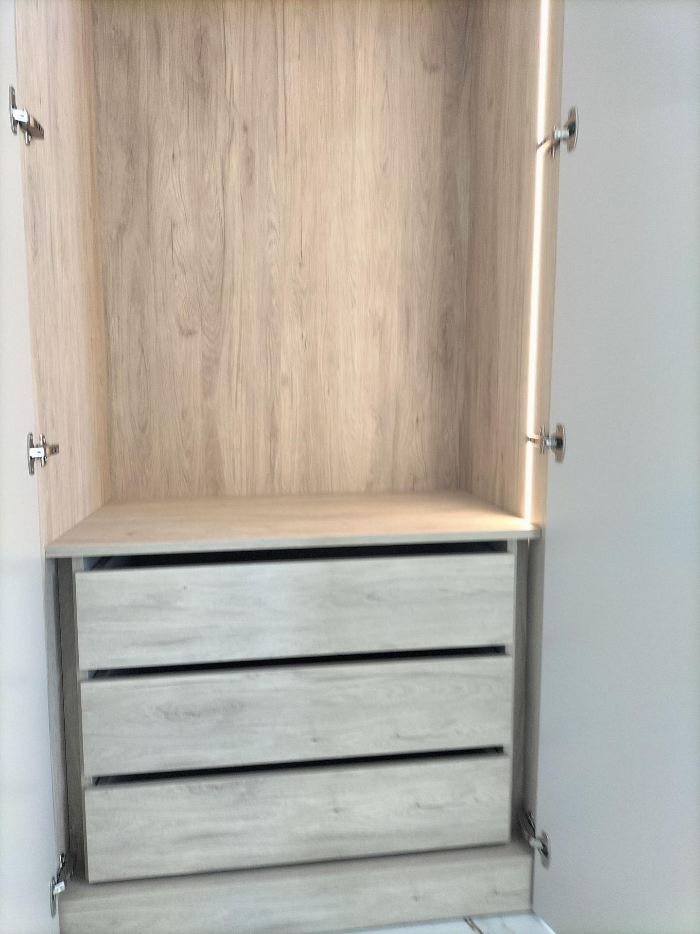 Built-in wardrobe detail in bedroom, new-build villa, Pinar de Campoverde