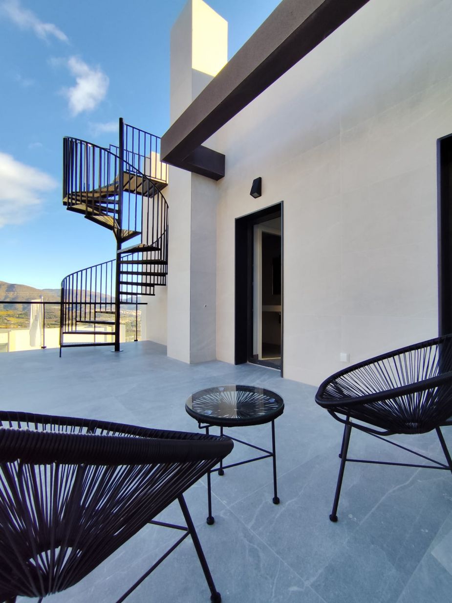 Bedroom detail in 3-bedroom townhouse, Pla de Cantal, Polop