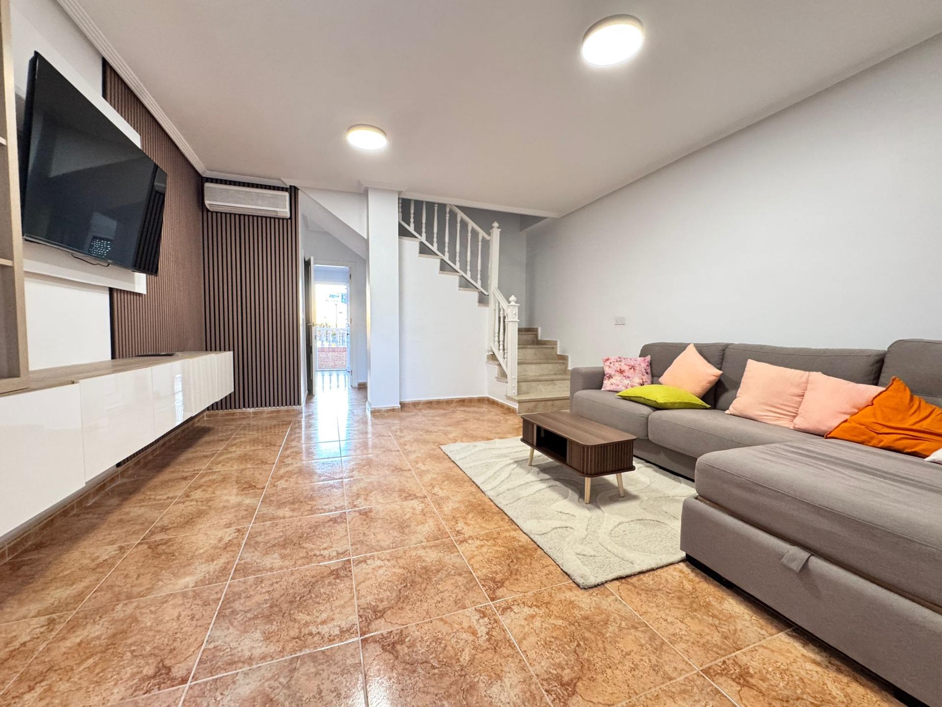 Villa for sale in Carrefour, Torrevieja - front exterior with private pool visible