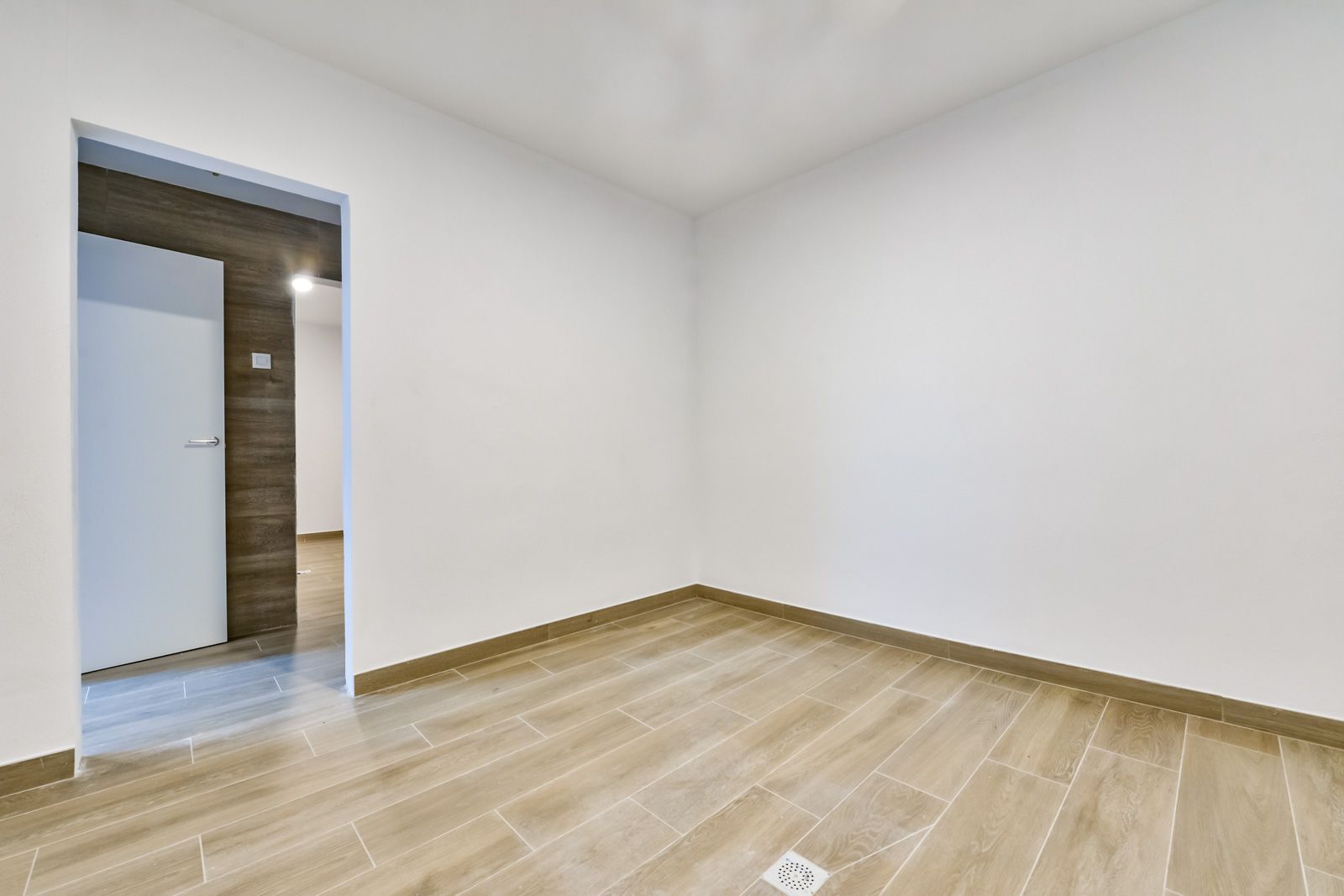 Hallway and staircase in new-build villa, Golf Bahía, Finestrat
