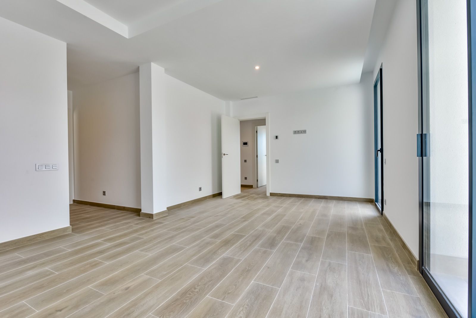 Fourth bedroom in 7-bedroom new-build villa, Golf Bahía