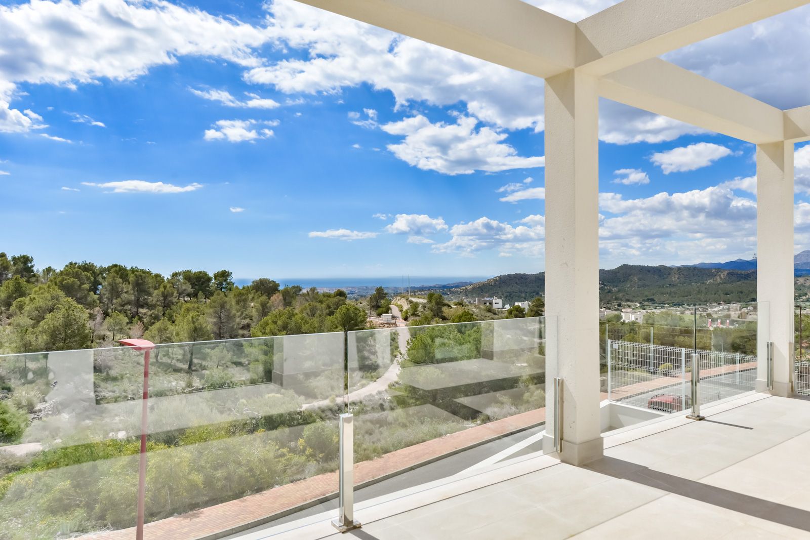 Dining area with terrace access, 7-bedroom villa in Golf Bahía