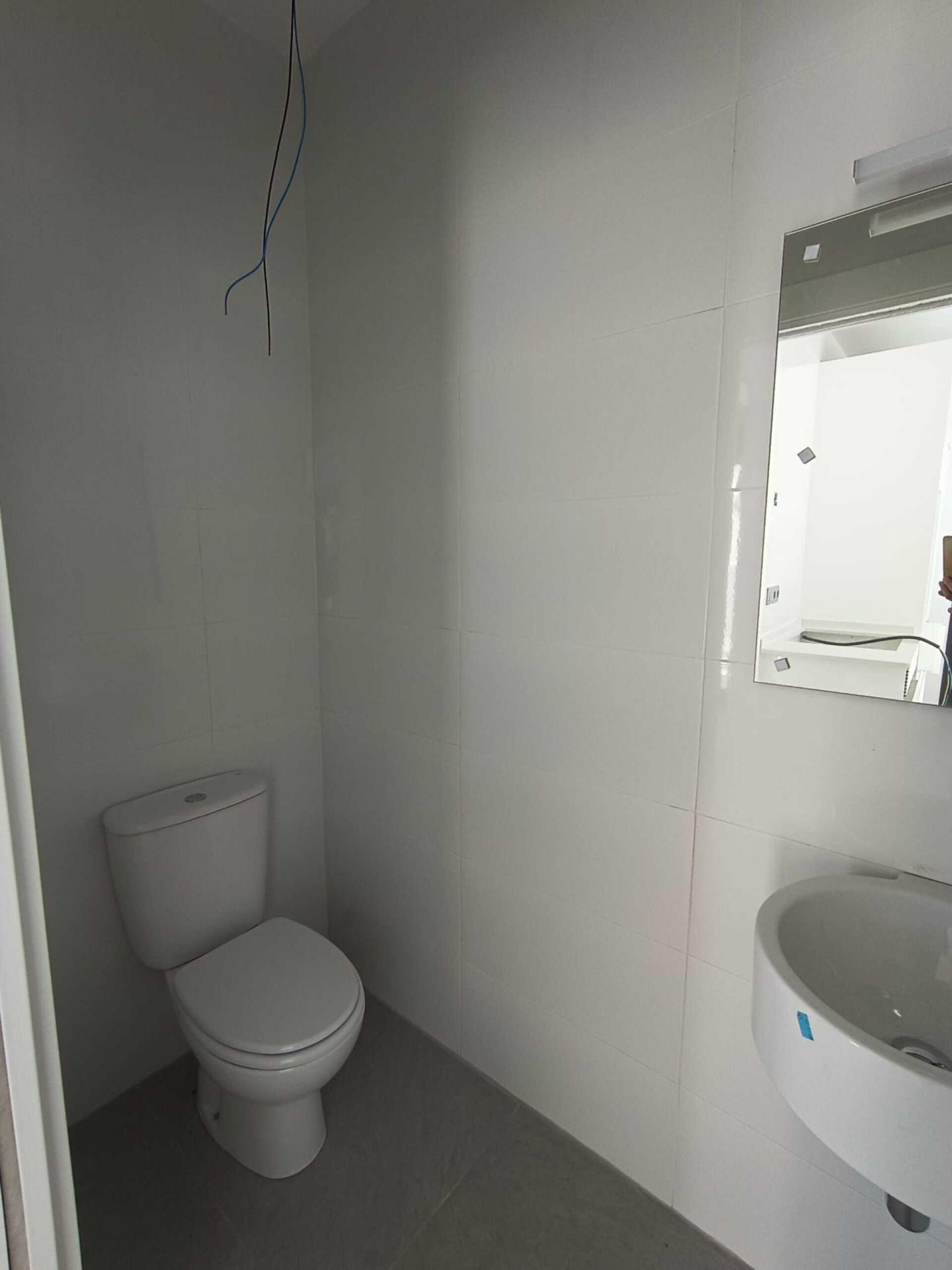 Bathroom in 3-bedroom villa, Daya Nueva, Alicante