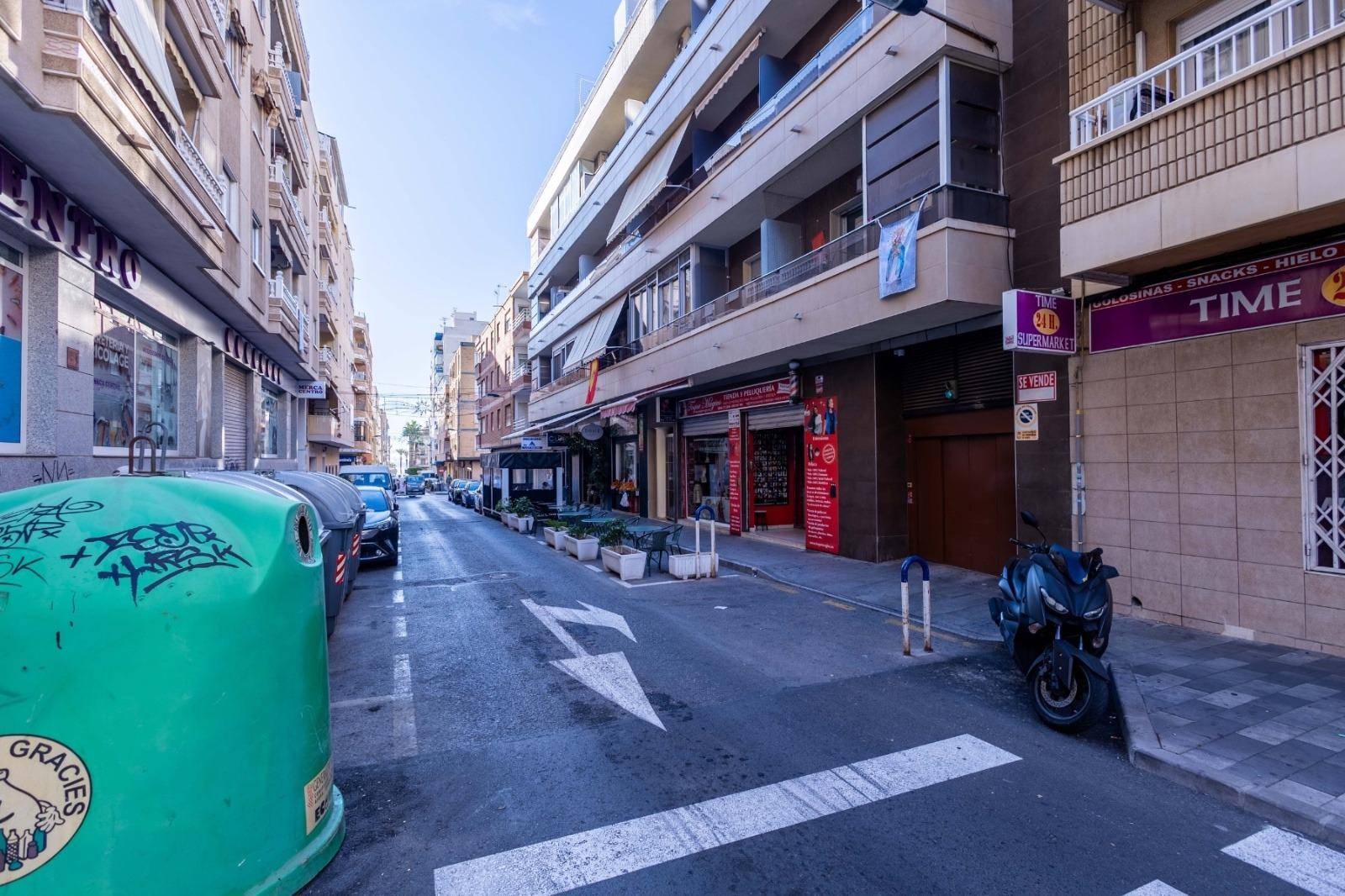 Overall room layout, 3-bedroom apartment, Estacion de Autobuses, Torrevieja