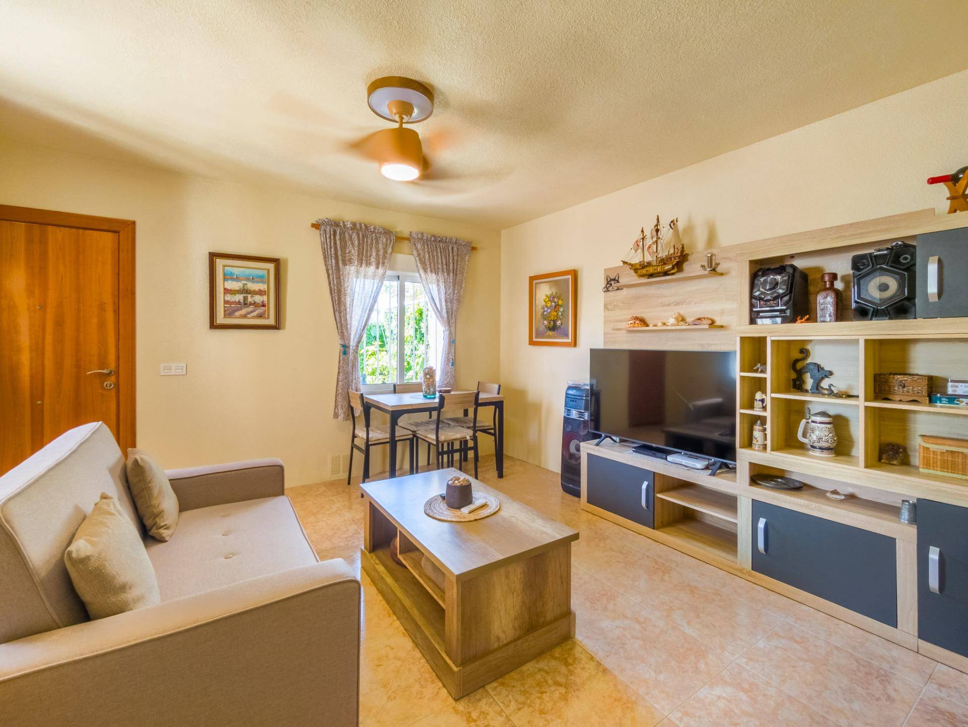 Furnished bedroom on second floor, 3-bedroom villa, Playa del Cura