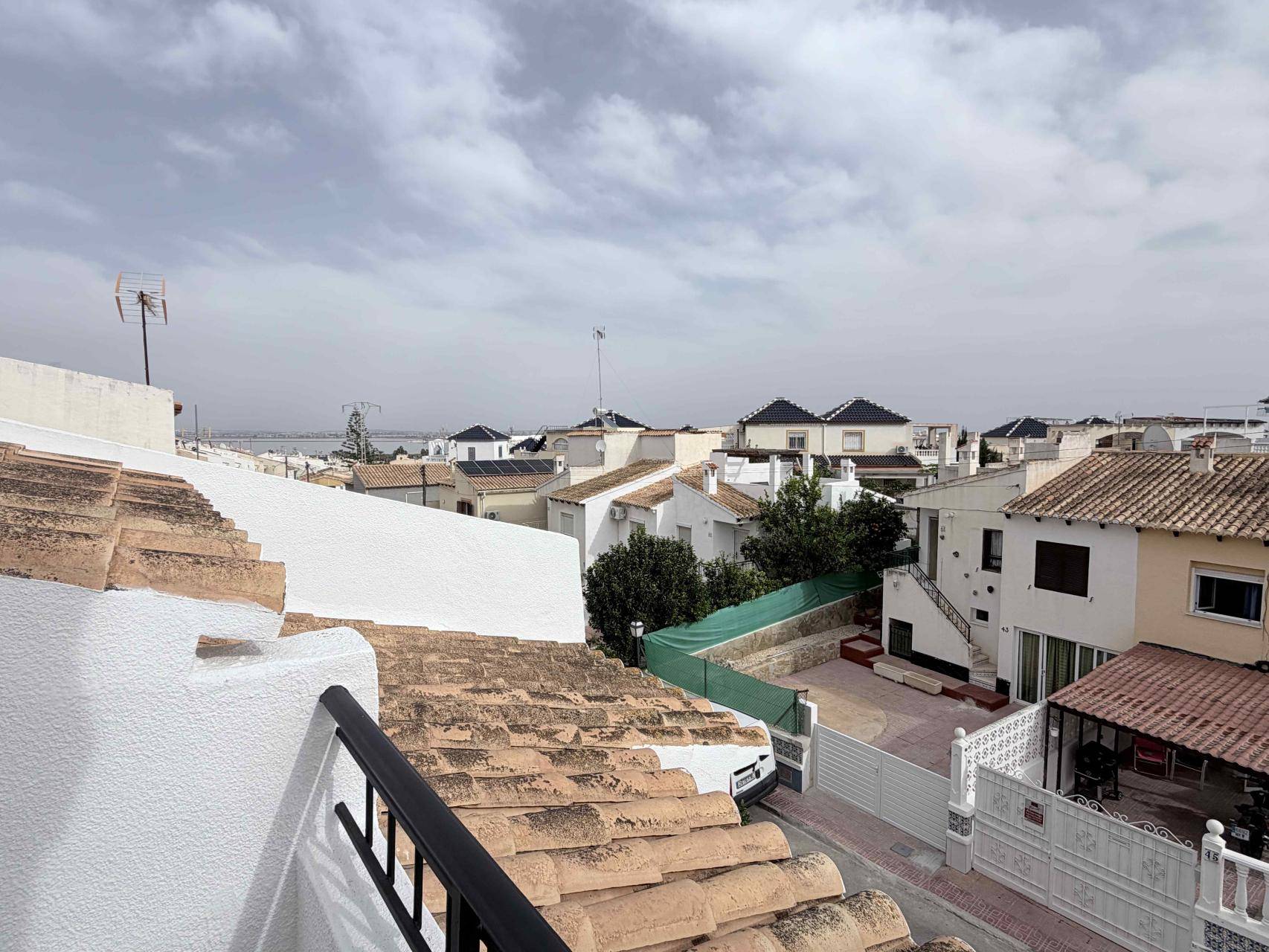 Outdoor space on terrace level, 3-bedroom villa, La Siesta