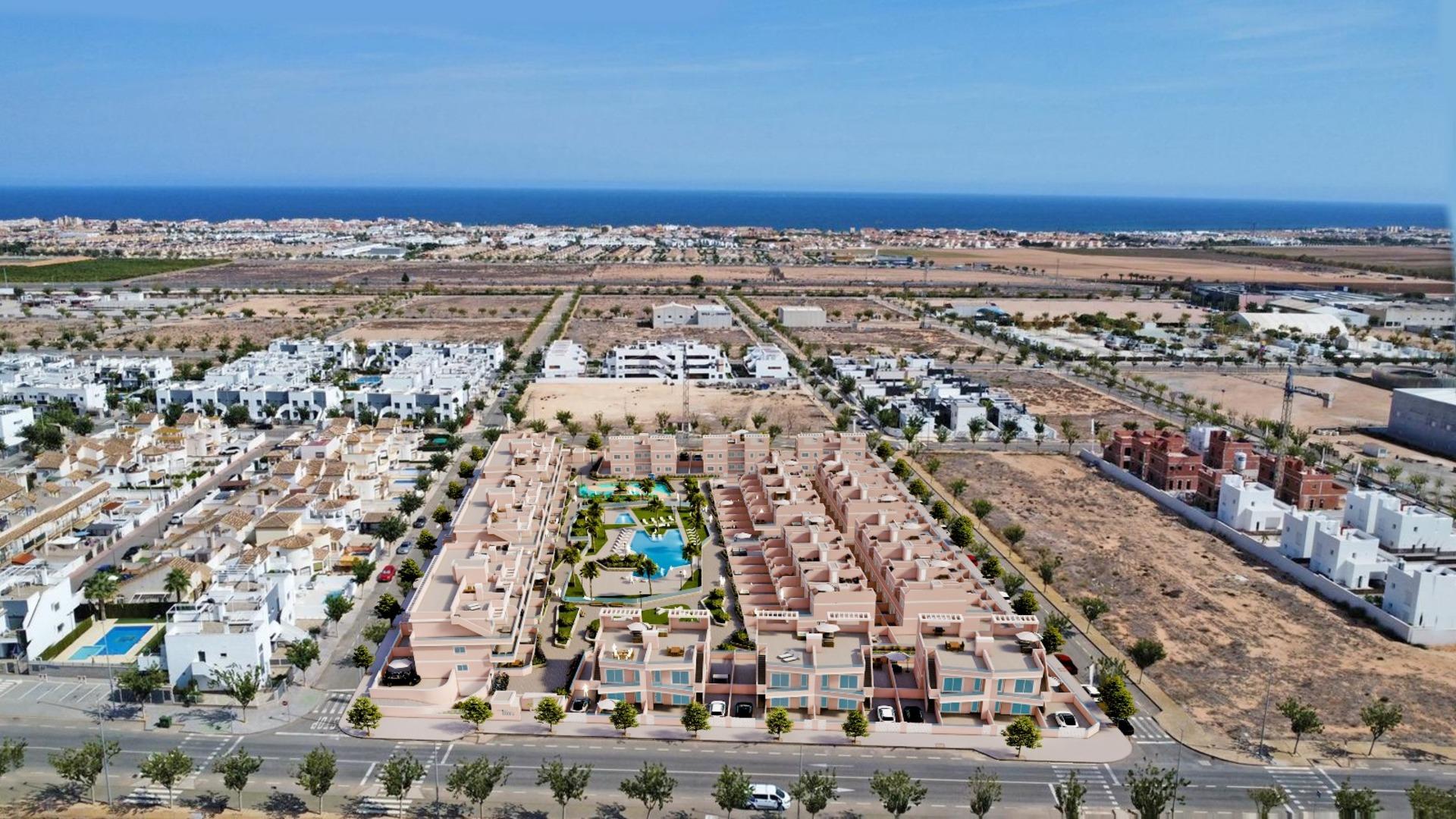 Complex grounds of the apartment in Zona Pueblo, Pilar De La Horadada (view 40)